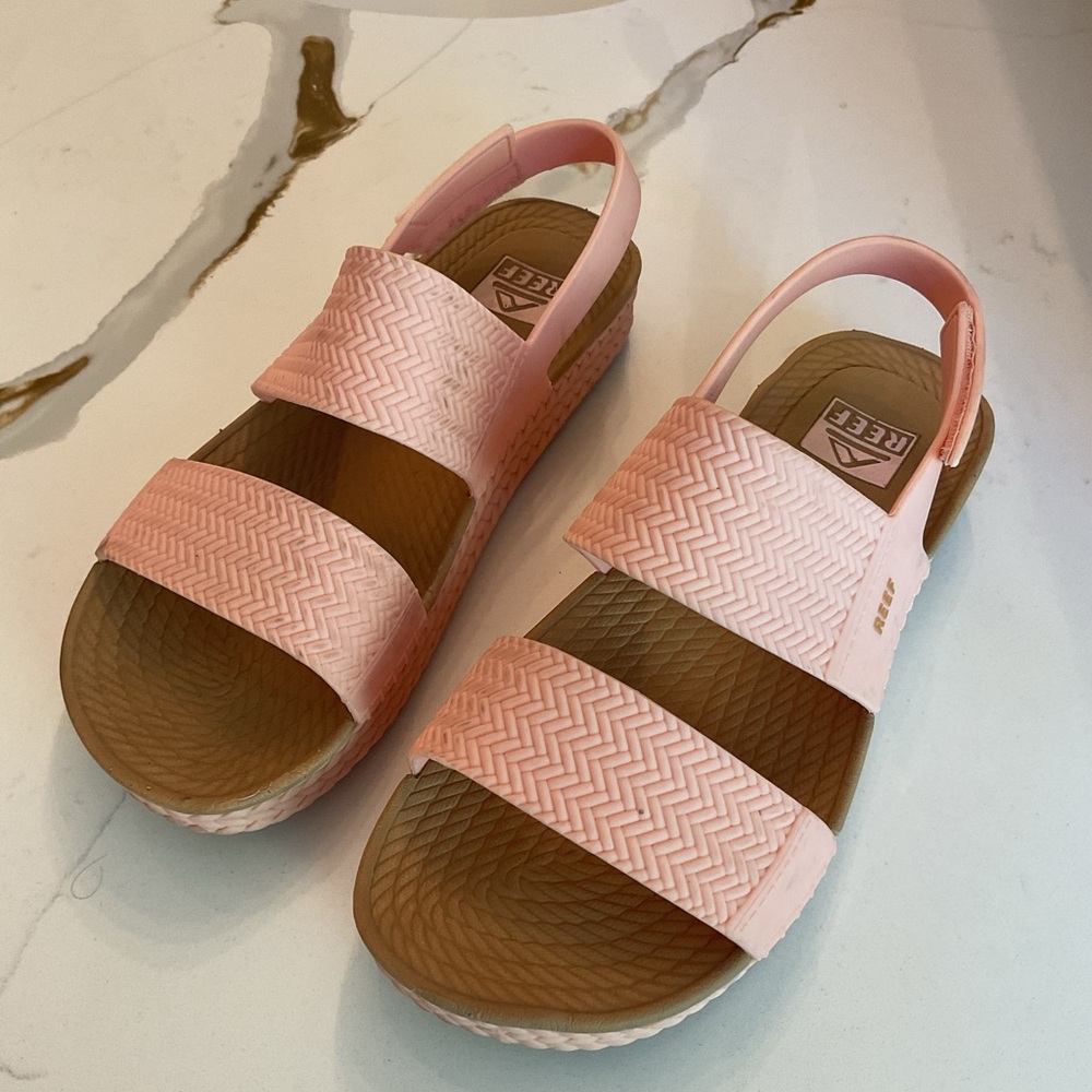 REEF Sandals PINK 7